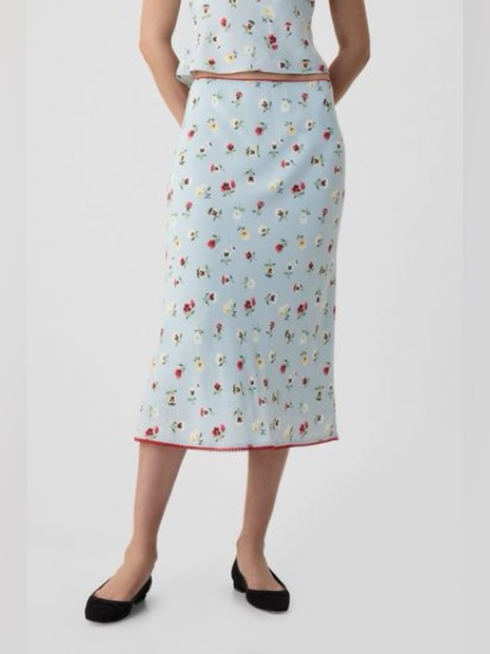 Light Blue Floral Midi Skirt with Contrast Trim